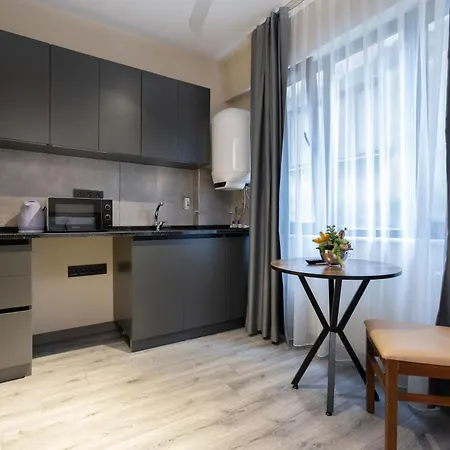 Apartment Skyline Suits *